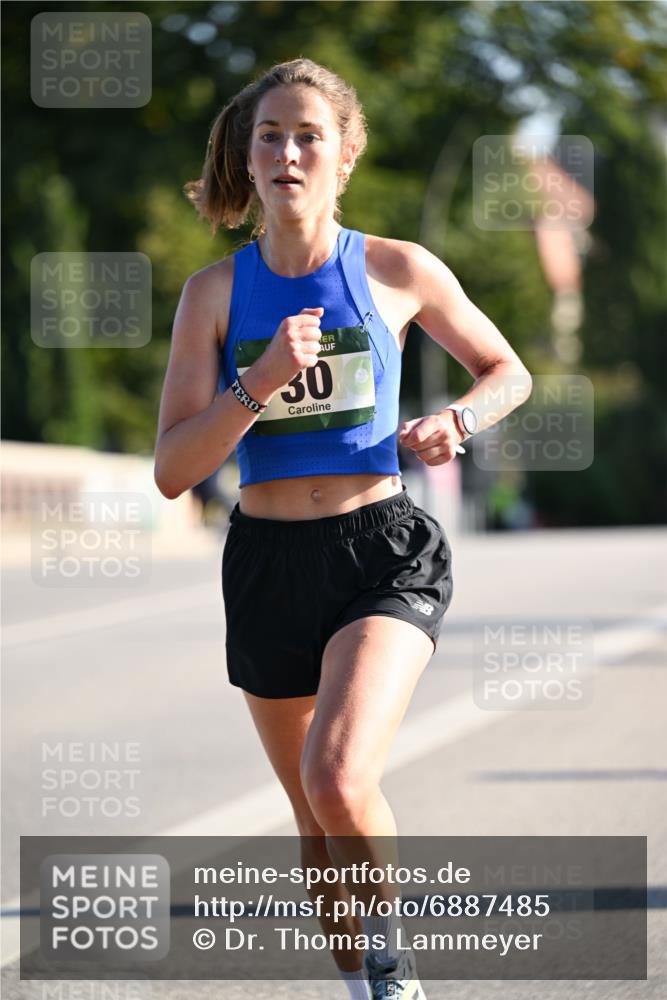 01.09.2024 - BARMER Alsterlauf Dr. Thomas Lammeyer http://msf.ph/oto/6887485 01.09.2024 09:20:23 Laufen 30 meine-sportfotos.de