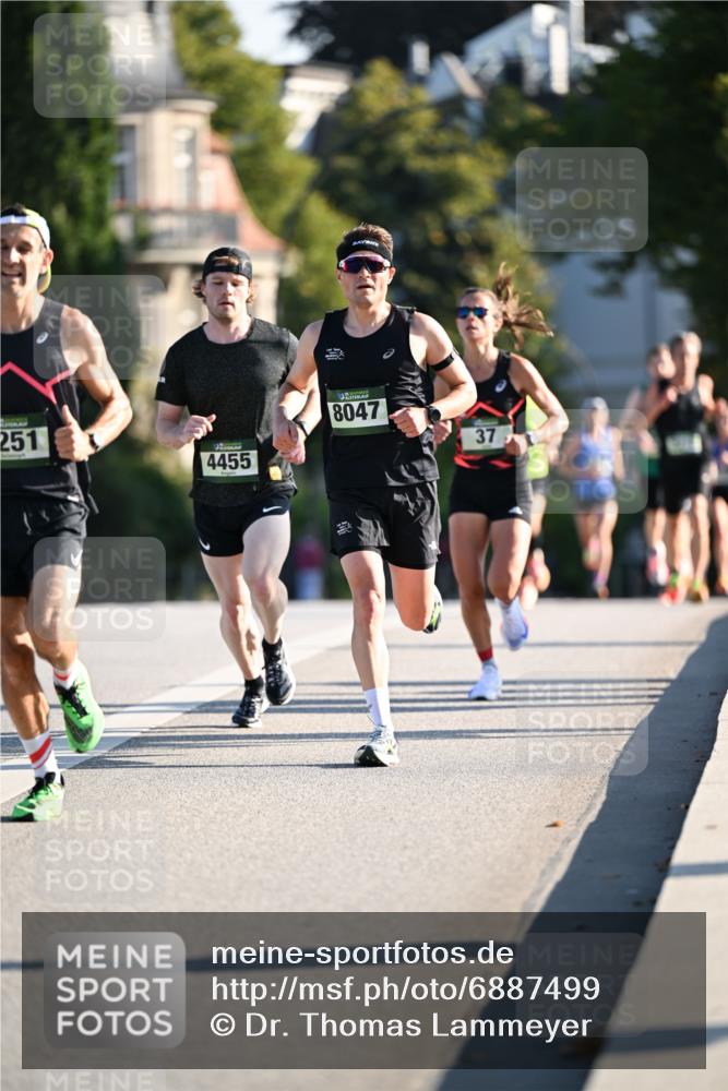 01.09.2024 - BARMER Alsterlauf Dr. Thomas Lammeyer http://msf.ph/oto/6887499 01.09.2024 09:20:33 Laufen 251, 4455, 8047, 37 meine-sportfotos.de