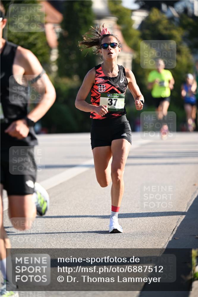 01.09.2024 - BARMER Alsterlauf Dr. Thomas Lammeyer http://msf.ph/oto/6887512 01.09.2024 09:20:35 Laufen 35, 37 meine-sportfotos.de