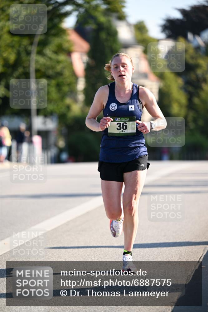 01.09.2024 - BARMER Alsterlauf Dr. Thomas Lammeyer http://msf.ph/oto/6887575 01.09.2024 09:20:46 Laufen 35, 36 meine-sportfotos.de