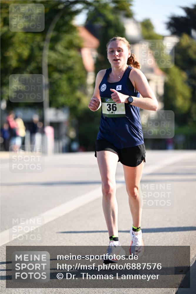 01.09.2024 - BARMER Alsterlauf Dr. Thomas Lammeyer http://msf.ph/oto/6887576 01.09.2024 09:20:46 Laufen 35, 36 meine-sportfotos.de