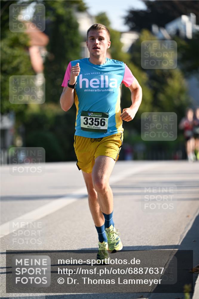 01.09.2024 - BARMER Alsterlauf Dr. Thomas Lammeyer http://msf.ph/oto/6887637 01.09.2024 09:21:04 Laufen 3356 meine-sportfotos.de