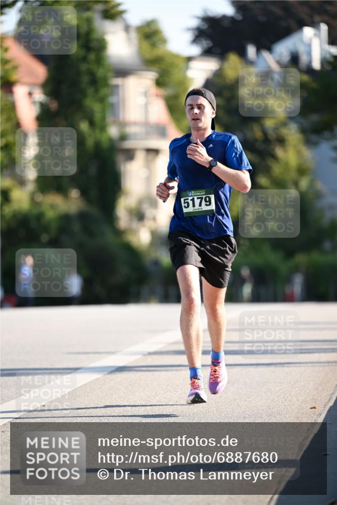 01.09.2024 - BARMER Alsterlauf Dr. Thomas Lammeyer http://msf.ph/oto/6887680 01.09.2024 09:21:17 Laufen 35, 5179 meine-sportfotos.de