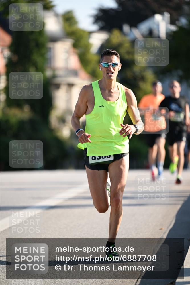 01.09.2024 - BARMER Alsterlauf Dr. Thomas Lammeyer http://msf.ph/oto/6887708 01.09.2024 09:21:23 Laufen  meine-sportfotos.de