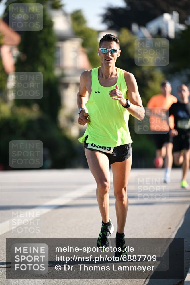 01.09.2024 - BARMER Alsterlauf Dr. Thomas Lammeyer http://msf.ph/oto/6887709 01.09.2024 09:21:24 Laufen  meine-sportfotos.de