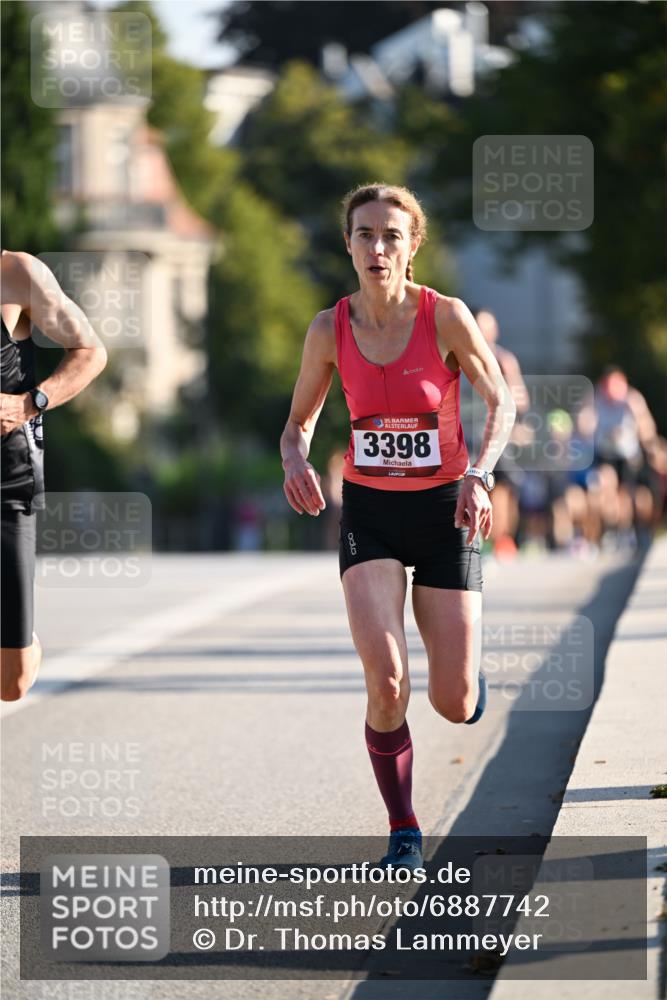 01.09.2024 - BARMER Alsterlauf Dr. Thomas Lammeyer http://msf.ph/oto/6887742 01.09.2024 09:21:31 Laufen 35, 3398 meine-sportfotos.de