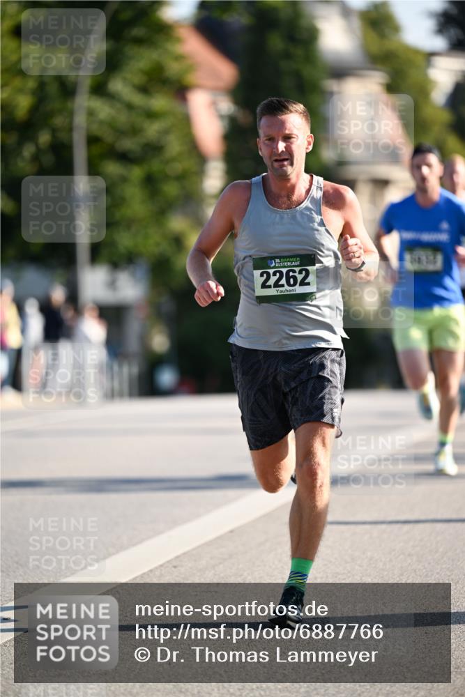 01.09.2024 - BARMER Alsterlauf Dr. Thomas Lammeyer http://msf.ph/oto/6887766 01.09.2024 09:21:37 Laufen 35, 2262 meine-sportfotos.de