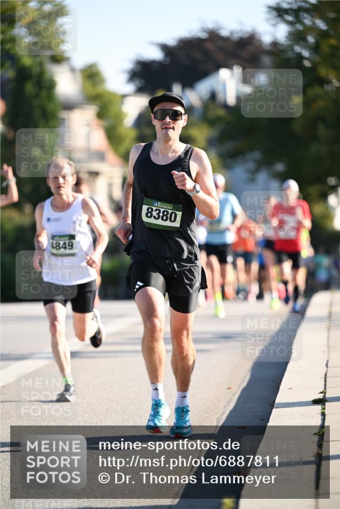 01.09.2024 - BARMER Alsterlauf Dr. Thomas Lammeyer http://msf.ph/oto/6887811 01.09.2024 09:21:47 Laufen 4849, 5, 8380 meine-sportfotos.de