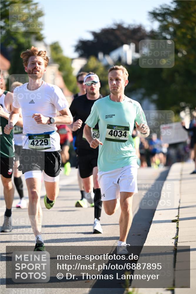01.09.2024 - BARMER Alsterlauf Dr. Thomas Lammeyer http://msf.ph/oto/6887895 01.09.2024 09:22:03 Laufen 135, 4229, 180, 60, 35, 4034 meine-sportfotos.de