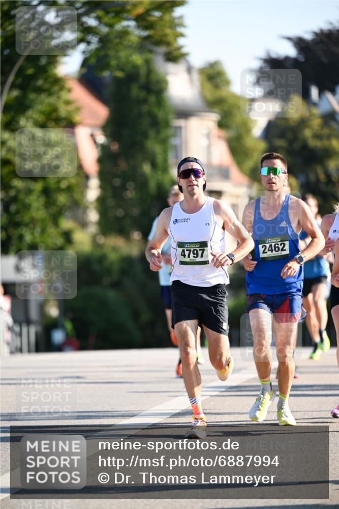 01.09.2024 - BARMER Alsterlauf Dr. Thomas Lammeyer http://msf.ph/oto/6887994 01.09.2024 09:22:25 Laufen 4797, 2462 meine-sportfotos.de