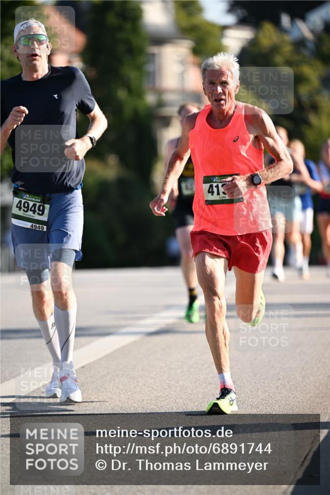 01.09.2024 - BARMER Alsterlauf Dr. Thomas Lammeyer http://msf.ph/oto/6891744 01.09.2024 09:22:38 Laufen 4949, 4949, 413 meine-sportfotos.de