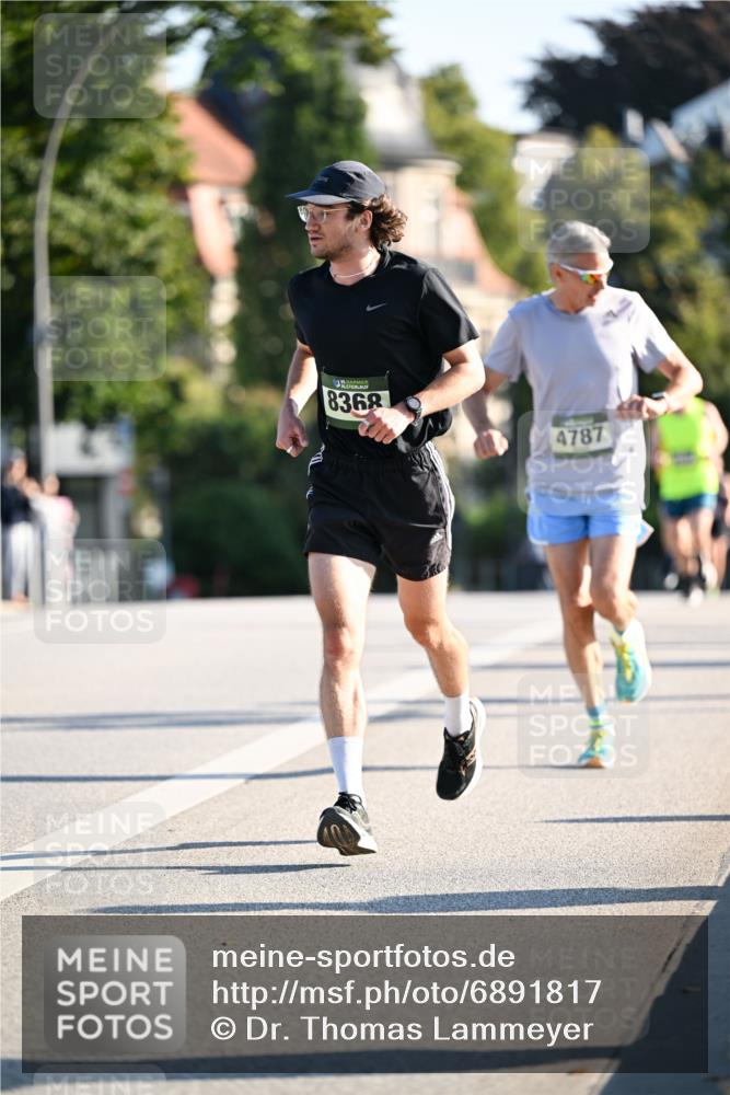 01.09.2024 - BARMER Alsterlauf Dr. Thomas Lammeyer http://msf.ph/oto/6891817 01.09.2024 09:22:53 Laufen 35, 8368, 4787 meine-sportfotos.de