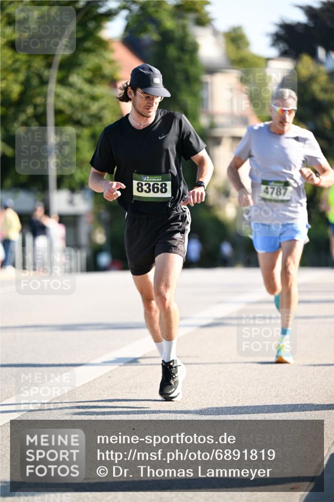 01.09.2024 - BARMER Alsterlauf Dr. Thomas Lammeyer http://msf.ph/oto/6891819 01.09.2024 09:22:53 Laufen 35, 8368, 4787 meine-sportfotos.de