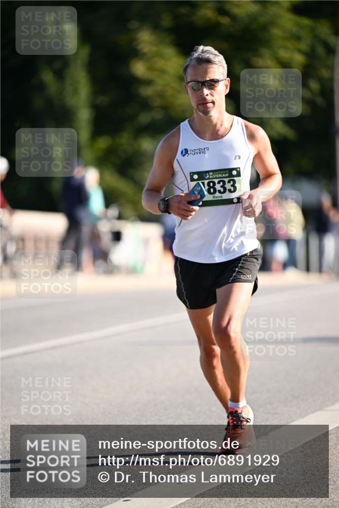 01.09.2024 - BARMER Alsterlauf Dr. Thomas Lammeyer http://msf.ph/oto/6891929 01.09.2024 09:23:14 Laufen 35, 1833 meine-sportfotos.de