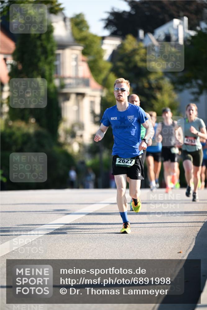 01.09.2024 - BARMER Alsterlauf Dr. Thomas Lammeyer http://msf.ph/oto/6891998 01.09.2024 09:23:30 Laufen 2627, 4763 meine-sportfotos.de