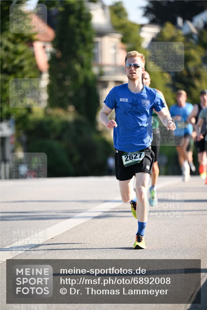 01.09.2024 - BARMER Alsterlauf Dr. Thomas Lammeyer http://msf.ph/oto/6892008 01.09.2024 09:23:31 Laufen 2627 meine-sportfotos.de