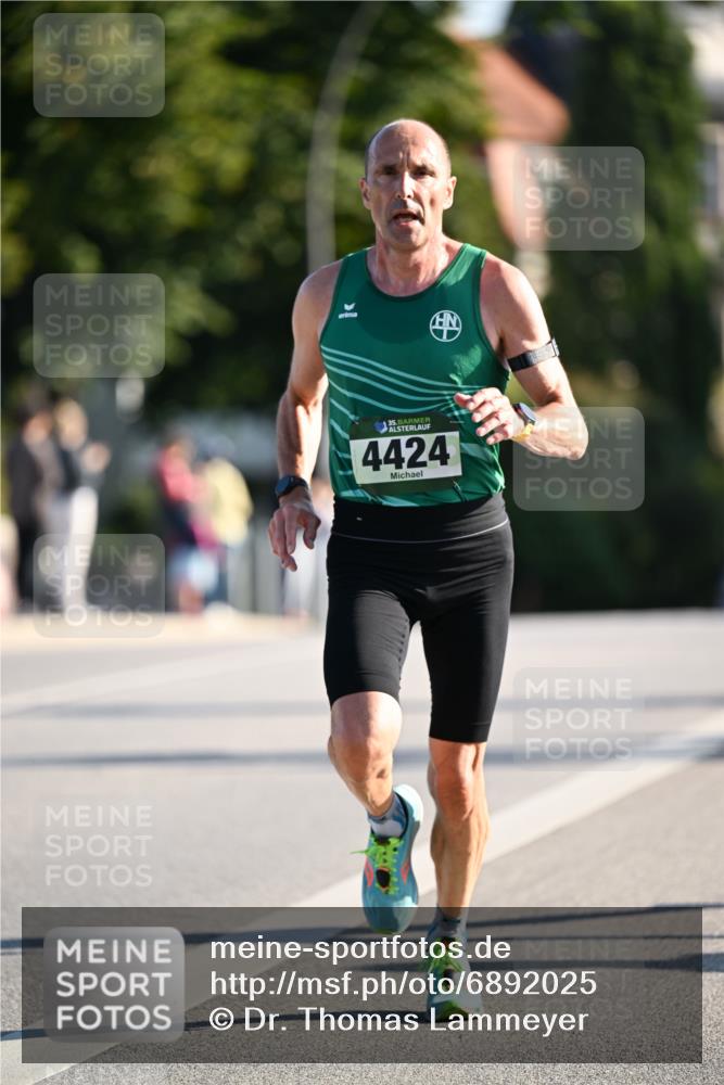 01.09.2024 - BARMER Alsterlauf Dr. Thomas Lammeyer http://msf.ph/oto/6892025 01.09.2024 09:23:34 Laufen 35, 4424 meine-sportfotos.de