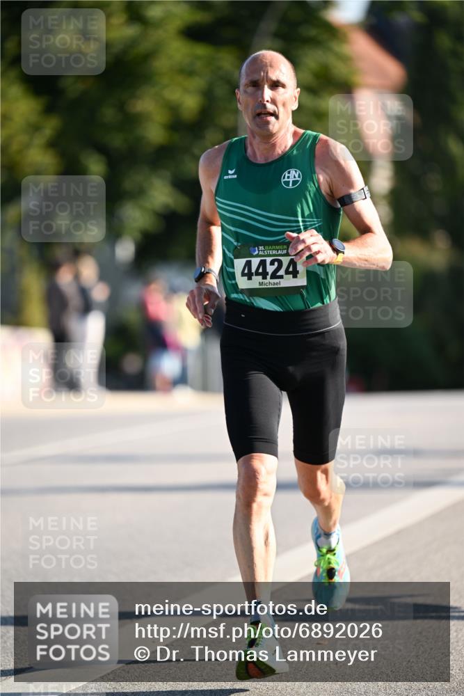 01.09.2024 - BARMER Alsterlauf Dr. Thomas Lammeyer http://msf.ph/oto/6892026 01.09.2024 09:23:34 Laufen 35, 4424 meine-sportfotos.de