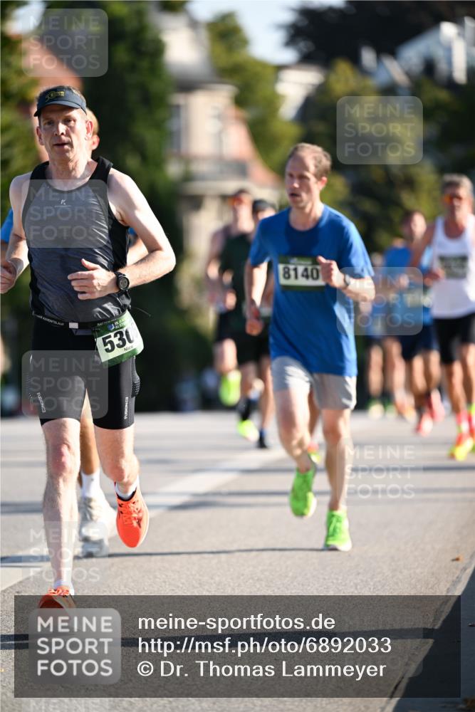 01.09.2024 - BARMER Alsterlauf Dr. Thomas Lammeyer http://msf.ph/oto/6892033 01.09.2024 09:23:36 Laufen 530, 8140 meine-sportfotos.de