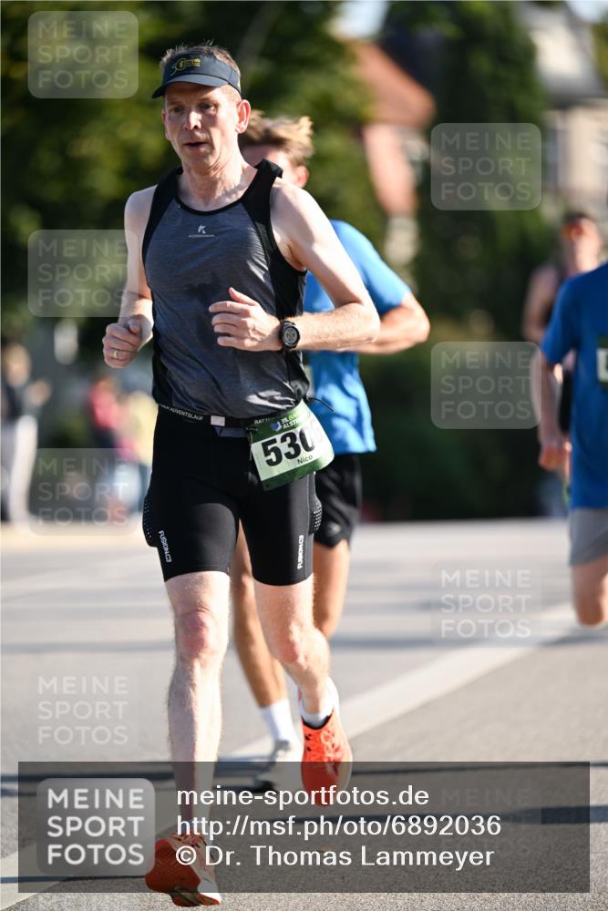01.09.2024 - BARMER Alsterlauf Dr. Thomas Lammeyer http://msf.ph/oto/6892036 01.09.2024 09:23:36 Laufen 35, 530, 3 meine-sportfotos.de
