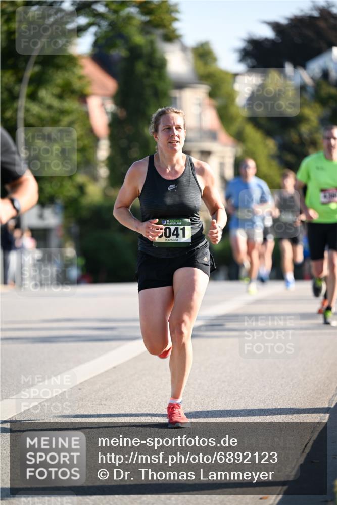 01.09.2024 - BARMER Alsterlauf Dr. Thomas Lammeyer http://msf.ph/oto/6892123 01.09.2024 09:23:54 Laufen 35, 041 meine-sportfotos.de