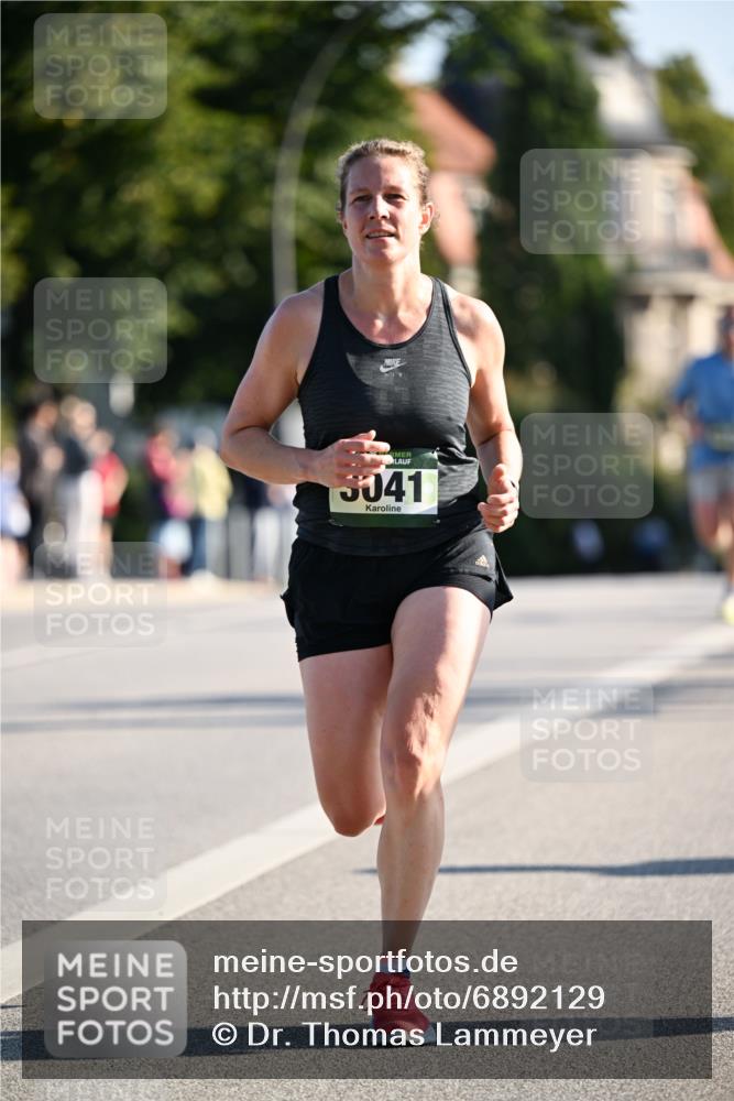 01.09.2024 - BARMER Alsterlauf Dr. Thomas Lammeyer http://msf.ph/oto/6892129 01.09.2024 09:23:54 Laufen 3041 meine-sportfotos.de
