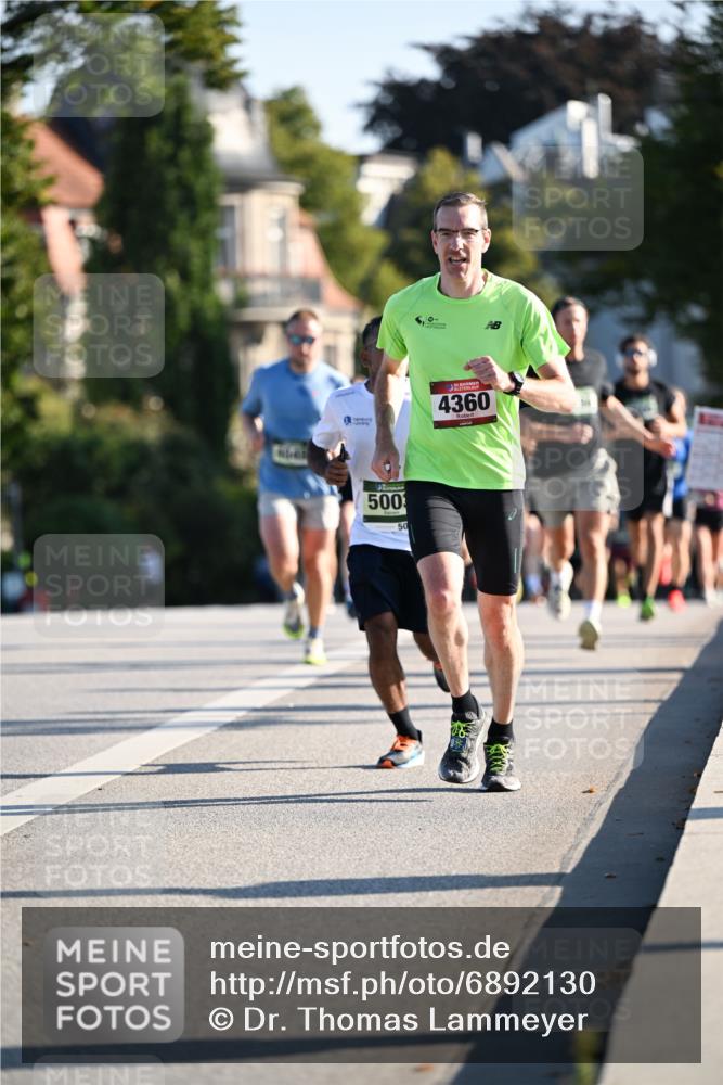 01.09.2024 - BARMER Alsterlauf Dr. Thomas Lammeyer http://msf.ph/oto/6892130 01.09.2024 09:23:55 Laufen 500, 50, 5, 0, 4360 meine-sportfotos.de
