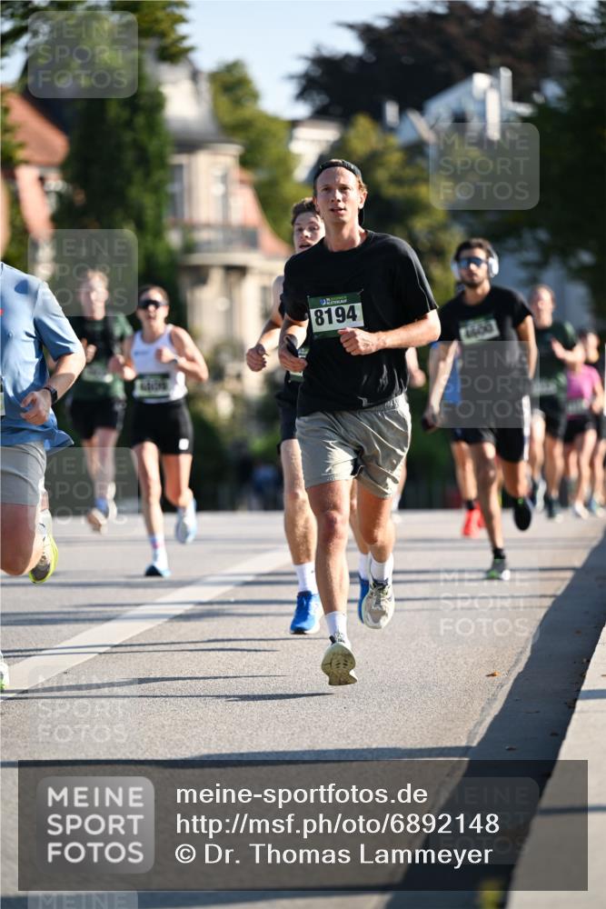 01.09.2024 - BARMER Alsterlauf Dr. Thomas Lammeyer http://msf.ph/oto/6892148 01.09.2024 09:23:58 Laufen 8194 meine-sportfotos.de