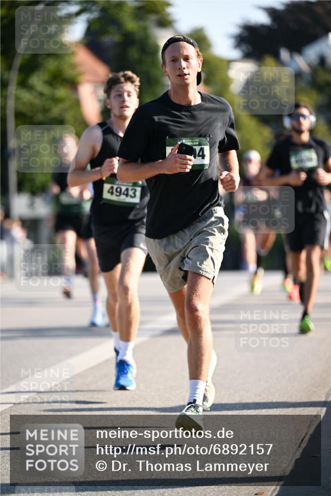 01.09.2024 - BARMER Alsterlauf Dr. Thomas Lammeyer http://msf.ph/oto/6892157 01.09.2024 09:23:59 Laufen 4943, 35, 4 meine-sportfotos.de