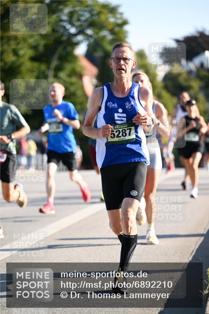 01.09.2024 - BARMER Alsterlauf Dr. Thomas Lammeyer http://msf.ph/oto/6892210 01.09.2024 09:24:08 Laufen 35, 35, 5287, 1921 meine-sportfotos.de
