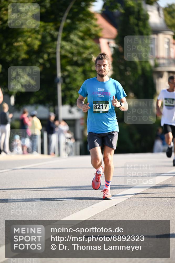 01.09.2024 - BARMER Alsterlauf Dr. Thomas Lammeyer http://msf.ph/oto/6892323 01.09.2024 09:24:29 Laufen 35, 8217, 4762 meine-sportfotos.de