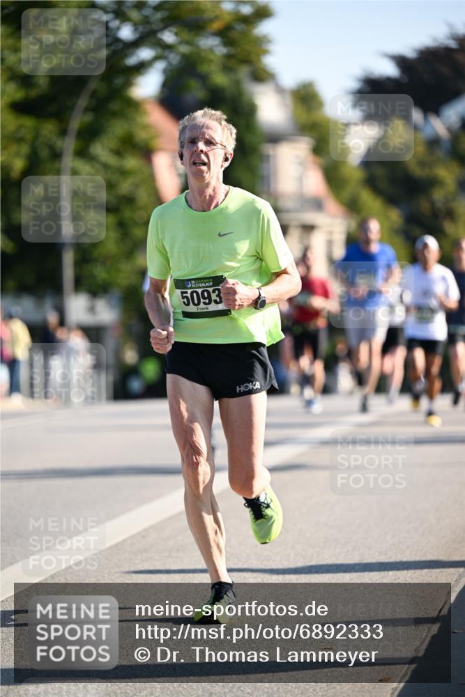 01.09.2024 - BARMER Alsterlauf Dr. Thomas Lammeyer http://msf.ph/oto/6892333 01.09.2024 09:24:30 Laufen 135, 5093 meine-sportfotos.de