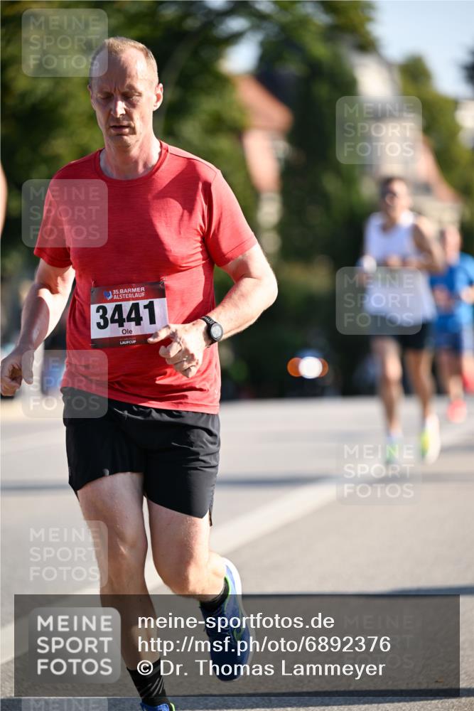 01.09.2024 - BARMER Alsterlauf Dr. Thomas Lammeyer http://msf.ph/oto/6892376 01.09.2024 09:24:37 Laufen 35, 3441 meine-sportfotos.de