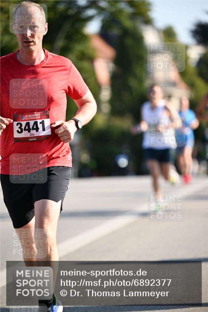 01.09.2024 - BARMER Alsterlauf Dr. Thomas Lammeyer http://msf.ph/oto/6892377 01.09.2024 09:24:37 Laufen 35, 3441 meine-sportfotos.de