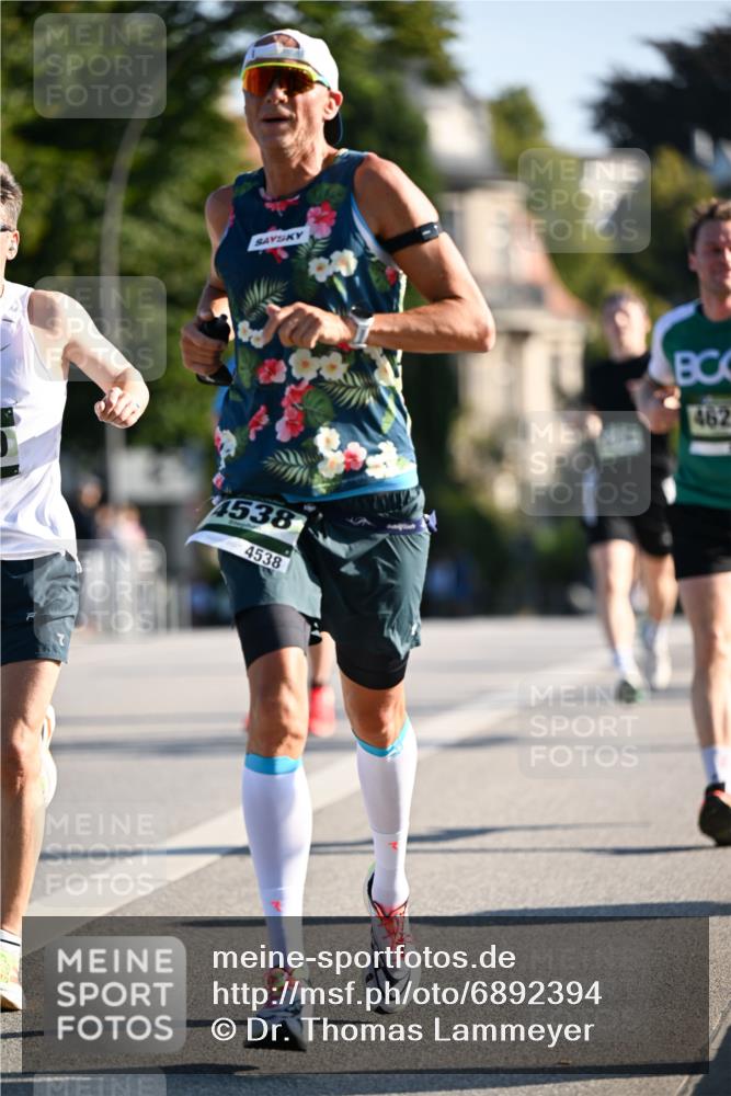 01.09.2024 - BARMER Alsterlauf Dr. Thomas Lammeyer http://msf.ph/oto/6892394 01.09.2024 09:24:40 Laufen 4538, 4538, 462, 178 meine-sportfotos.de