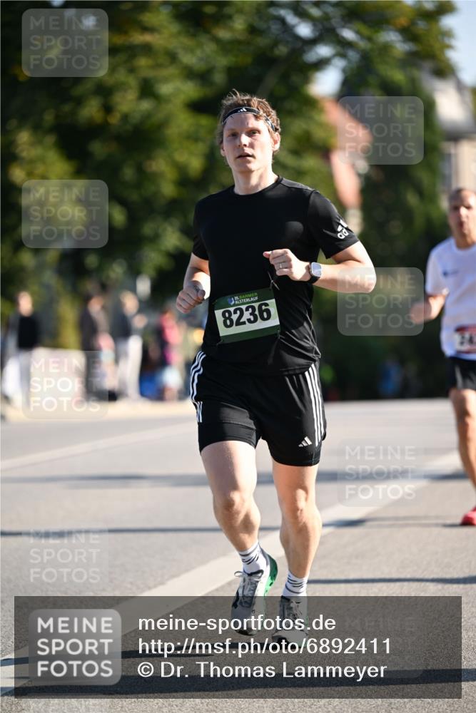 01.09.2024 - BARMER Alsterlauf Dr. Thomas Lammeyer http://msf.ph/oto/6892411 01.09.2024 09:24:43 Laufen 135, 8236, 24 meine-sportfotos.de