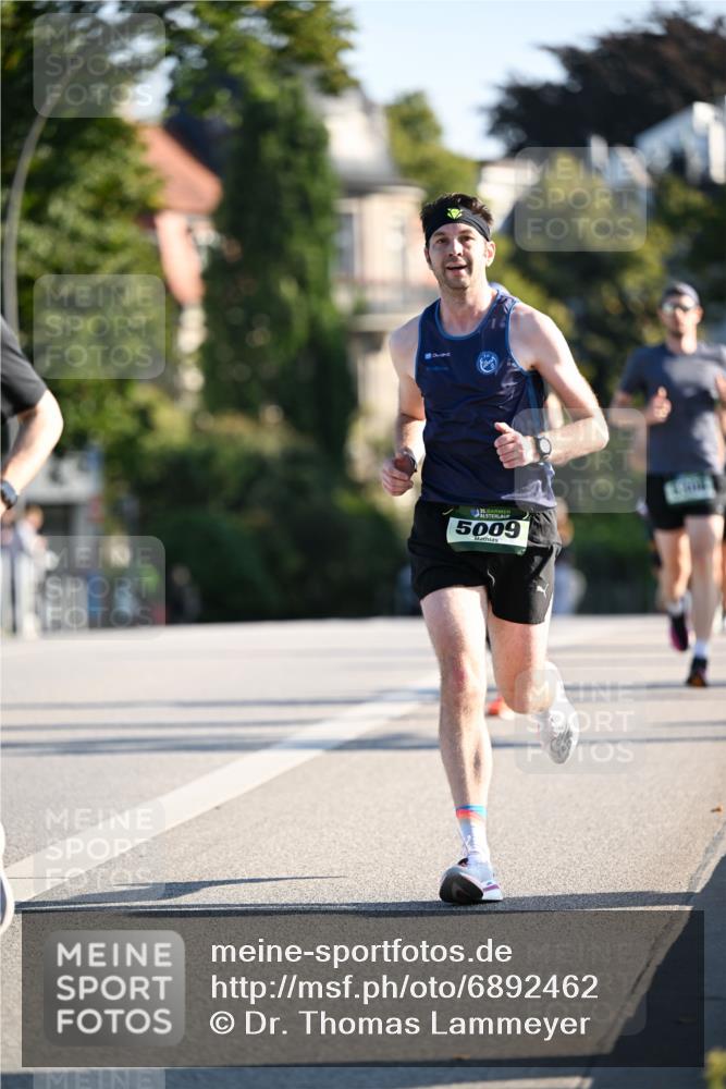 01.09.2024 - BARMER Alsterlauf Dr. Thomas Lammeyer http://msf.ph/oto/6892462 01.09.2024 09:24:53 Laufen 35, 5009 meine-sportfotos.de