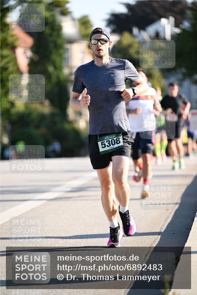 01.09.2024 - BARMER Alsterlauf Dr. Thomas Lammeyer http://msf.ph/oto/6892483 01.09.2024 09:24:56 Laufen 35, 5308 meine-sportfotos.de