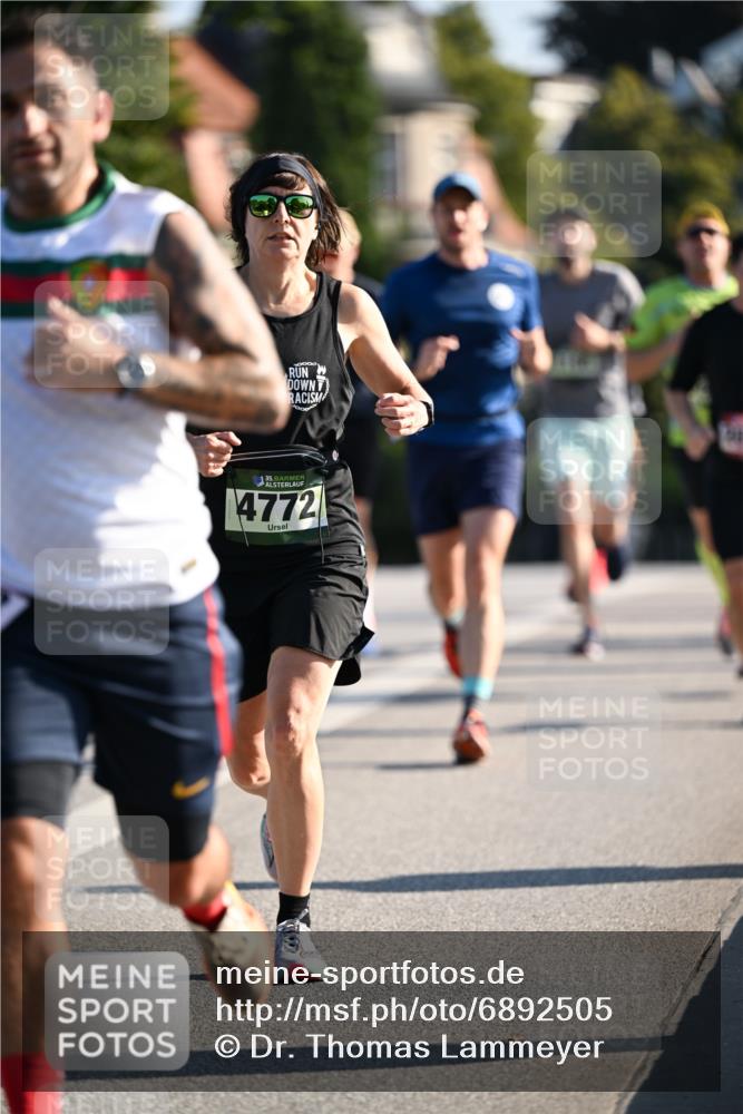 01.09.2024 - BARMER Alsterlauf Dr. Thomas Lammeyer http://msf.ph/oto/6892505 01.09.2024 09:24:58 Laufen 6135, 4772 meine-sportfotos.de
