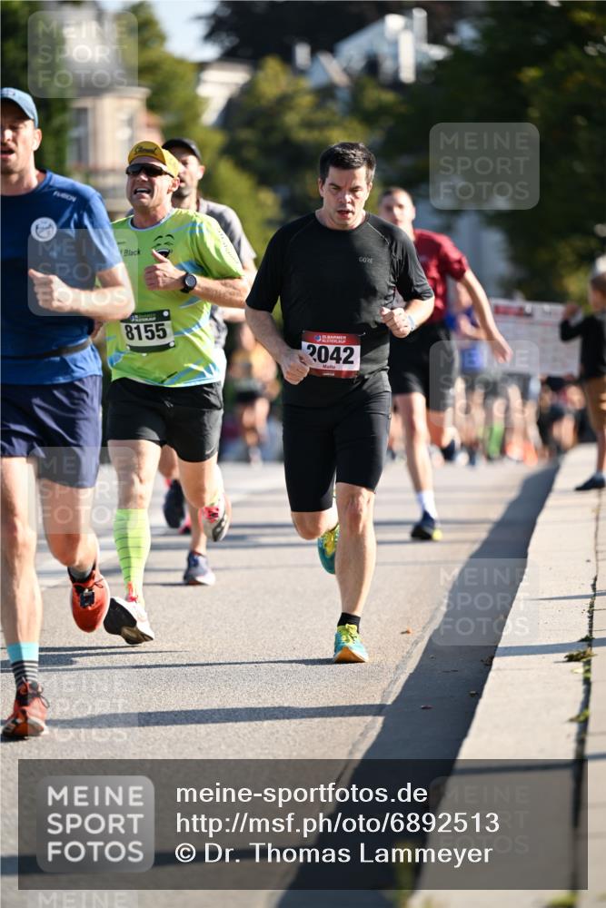 01.09.2024 - BARMER Alsterlauf Dr. Thomas Lammeyer http://msf.ph/oto/6892513 01.09.2024 09:25:00 Laufen 8155, 2042 meine-sportfotos.de