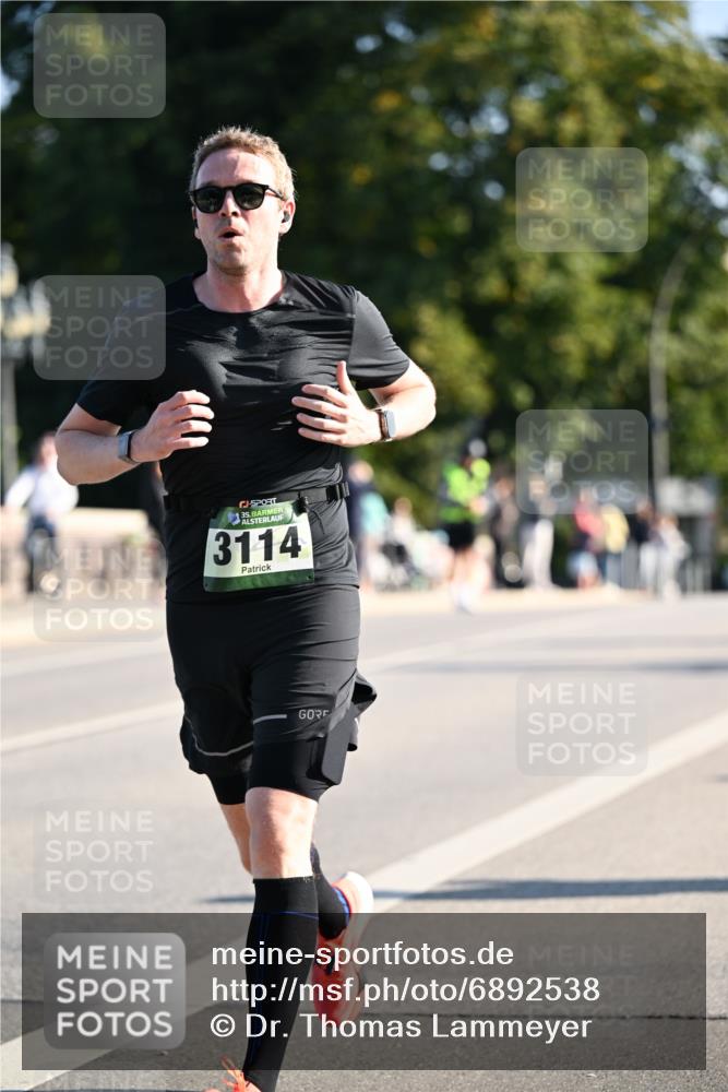 01.09.2024 - BARMER Alsterlauf Dr. Thomas Lammeyer http://msf.ph/oto/6892538 01.09.2024 09:25:04 Laufen 35, 3114 meine-sportfotos.de
