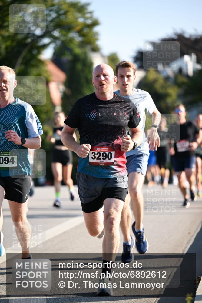 01.09.2024 - BARMER Alsterlauf Dr. Thomas Lammeyer http://msf.ph/oto/6892612 01.09.2024 09:25:16 Laufen 35, 094, 35, 3290 meine-sportfotos.de
