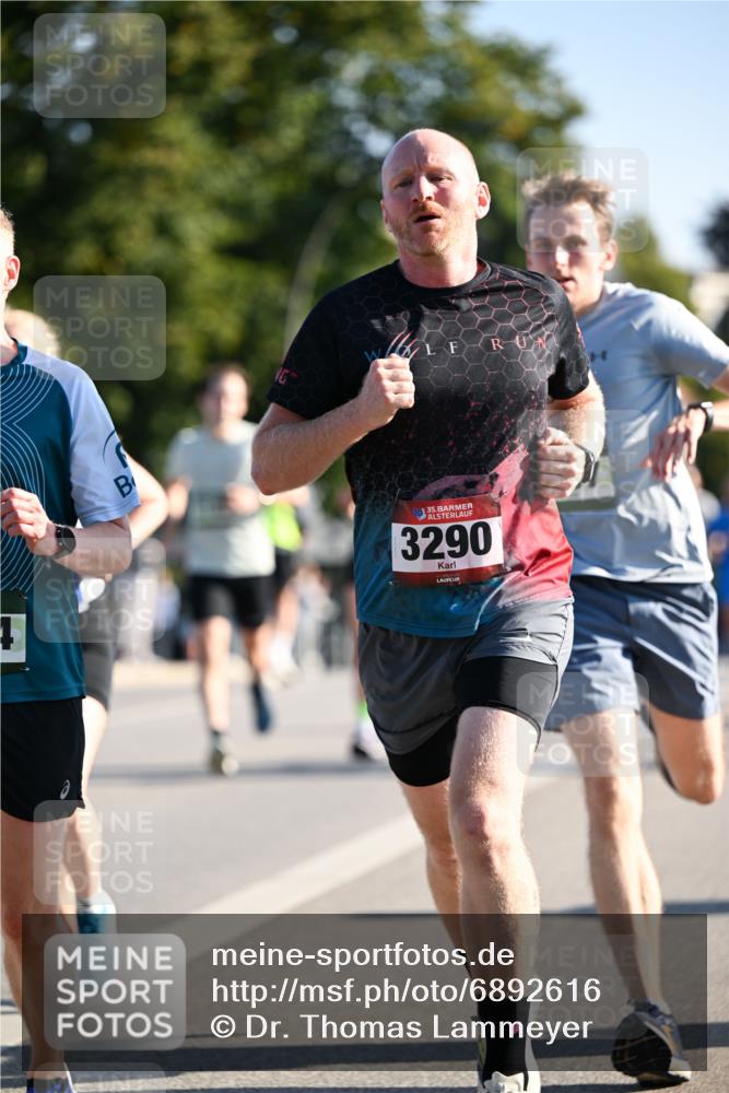 01.09.2024 - BARMER Alsterlauf Dr. Thomas Lammeyer http://msf.ph/oto/6892616 01.09.2024 09:25:17 Laufen 35, 3290 meine-sportfotos.de