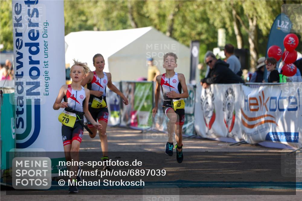 01.09.2024 - 17. Tribühne Triathlon Michael Strokosch http://msf.ph/oto/6897039 01.09.2024 09:50:44 Ziel 63, 78, 79 meine-sportfotos.de