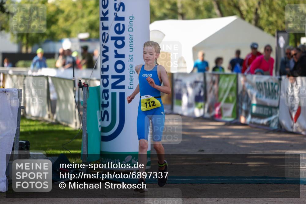 01.09.2024 - 17. Tribühne Triathlon Michael Strokosch http://msf.ph/oto/6897337 01.09.2024 09:51:44 Ziel 96, 112, 125 meine-sportfotos.de