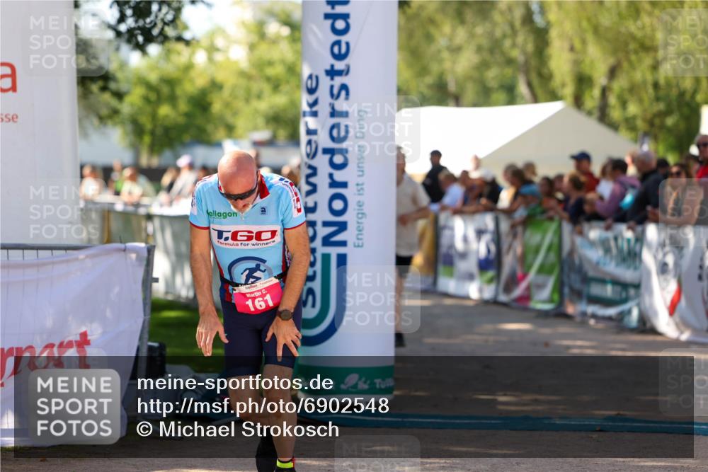01.09.2024 - 17. Tribühne Triathlon Michael Strokosch http://msf.ph/oto/6902548 01.09.2024 11:01:39 Ziel 161, 200, 292 meine-sportfotos.de