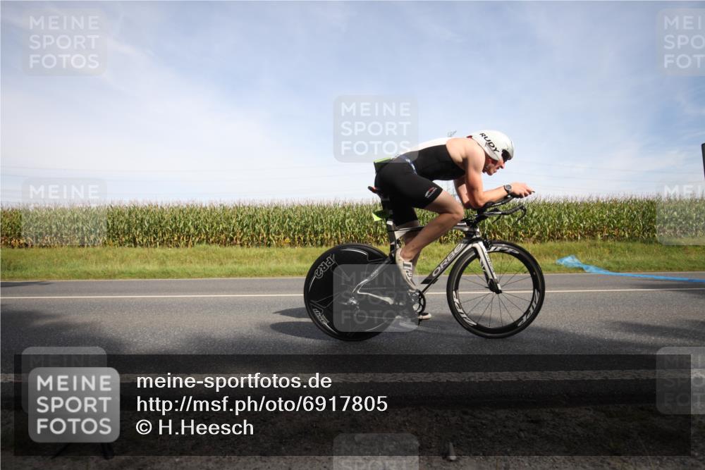 01.09.2024 - 17. Tribühne Triathlon H.Heesch http://msf.ph/oto/6917805 01.09.2024 15:45:42 Radfahren 1159, 1259, 1442 meine-sportfotos.de