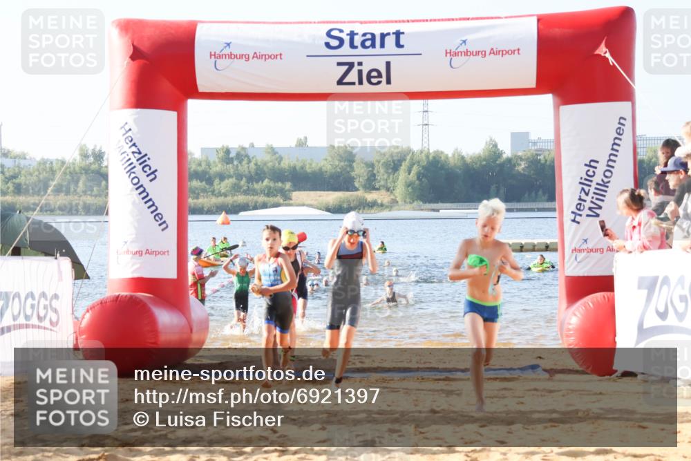 01.09.2024 - 17. Tribühne Triathlon Luisa Fischer http://msf.ph/oto/6921397 01.09.2024 09:02:56 Schwimmen 2, 10, 14, 23, 25, 32, 34, 37, 55 meine-sportfotos.de
