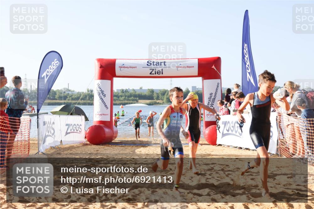 01.09.2024 - 17. Tribühne Triathlon Luisa Fischer http://msf.ph/oto/6921413 01.09.2024 09:02:59 Schwimmen 2, 10, 14, 23, 27, 32, 34, 55 meine-sportfotos.de