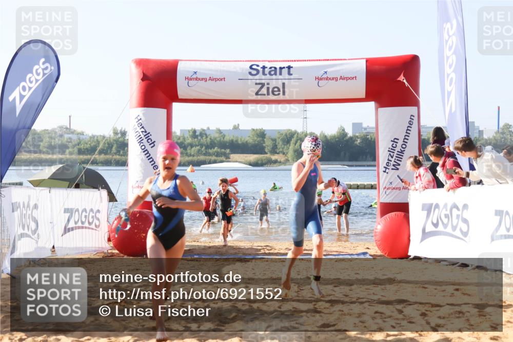 01.09.2024 - 17. Tribühne Triathlon Luisa Fischer http://msf.ph/oto/6921552 01.09.2024 09:03:26 Schwimmen 6, 13, 16, 18, 19, 20, 22, 33, 44, 46, 47, 50, 54, 1487 meine-sportfotos.de